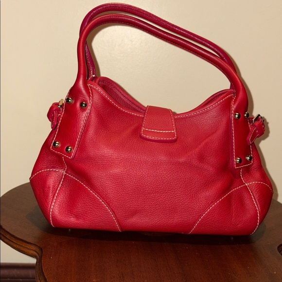 Dooney & Bourke  satchel holiday red gold tone  front clasp closure  like new - Picture 7 of 17